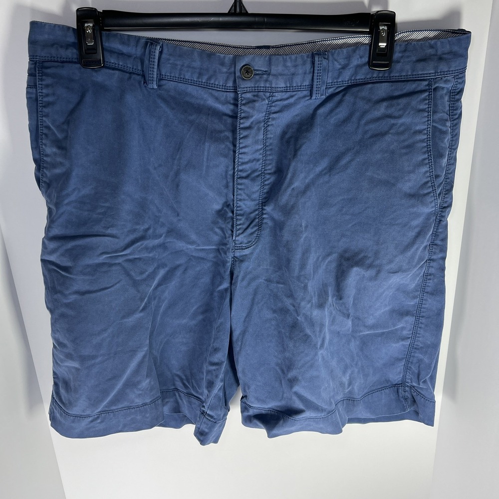 Tommy Bahama Men's Blue Chino Shorts Size 38 Cotton Blend Golf Outdoor Beach EUC
